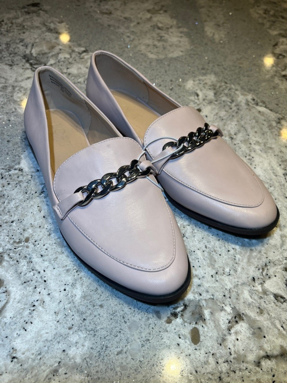 NWT LOFT Pale Pink Chain-Trim Leather Loafers Size 8
